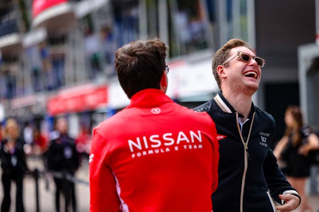 Stoffel Vandoorne Jaguar TCS Racing, Reserve Driver laughs, in conversation with Norman Nato Nissan Formula E Team, 23 , ABB FIA Formula E World Championship, Monaco e Prix 2026, Monte Carlo, Season 12 2025 26, Round 9, 15 05 2026, ABB FIA Formula E World Championship, Monaco e Prix 2026, Monte Carlo, Season 12 2025 26, Round 9, 15 05 2026 Monte Carlo Copyright: xEibner-Pressefoto LauraxRoemerx EP_LRR