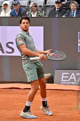 Foto IPP Cavaliere Emiliano. Roma 15 05 2026. Tennis Internazionali d Italia 2026. Nella foto: Luciano Darderi. Italy Photo Press - World Copyright italy ITALY  Copyright: xR4924_italyphotopressx