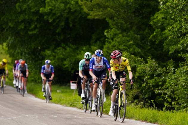 Denmark™s Jonas Vingegaard Hansen of Team Visma Lease A Bike during Stage 7 of the Giro d™Italia from Formia to Blockhaus, Italy. Friday May 15, 2026.  Copyright: xFabioxFerrarix xLaPressex