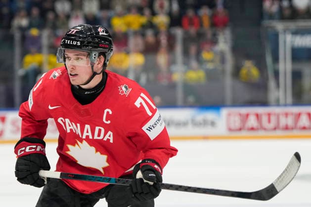 FRIBOURG, SWITZERLAND MAY 15 Macklin Celebrini of Canada in action during the 2026 IIHF Ice Hockey World Championship Switzerland game between Canada and Sweden at BCF Arena on May 15, 2026 in Fribourg, Fribourg Fribourg BCF Arena Fribourg Switzerland Copyright: xJustPictures.ch JarixPestelaccix jp-en-EuSpIm-JP6_JAR_Canada_Sweden_15May2026_00219