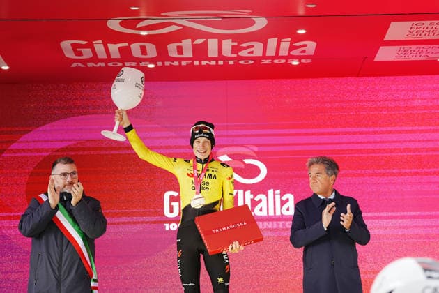 Denmark™s Jonas Vingegaard Hansen of Team Visma Lease A Bike stage winner celebrate on the podium after the Stage 7 of the Giro d™Italia, from Formia to Blockhaus, Italy, Friday, May 15, 2026.  Copyright: xGianxMattiaxD™Alberto LaPressex