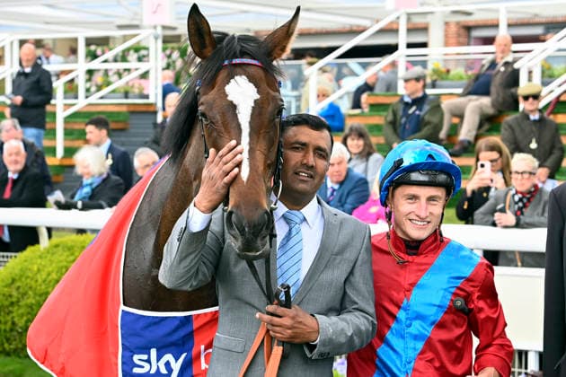 15 05 2026, York, North Yorkshire, GBR Lilt with Tom Marquand after winning the Michael Seely Fillies Stakes York racecourse Horse, Jockey, Lilt, Marquand, Victory 260515C979YORK JPG
