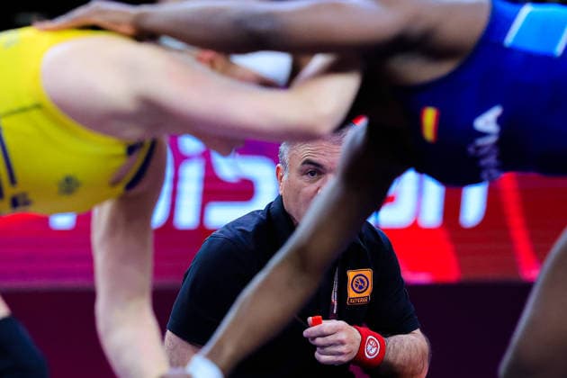 U17 Wrestling European Championships Referee Samokov Arena Samokov Bulgaria Copyright: xKostadinxAndonov xUnitedxWorldxWrestlingx Kostadin Andonov United World Wrestling
