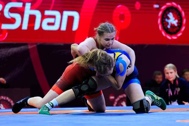 U17 Wrestling European Championships 69kg WW Polina Efimova RUS df Sofia Tuominen Mirkovic SWE Samokov Arena Samokov Bulgaria Copyright: xKostadinxAndonov xUnitedxWorldxWrestlingx Kostadin Andonov United World Wrestling