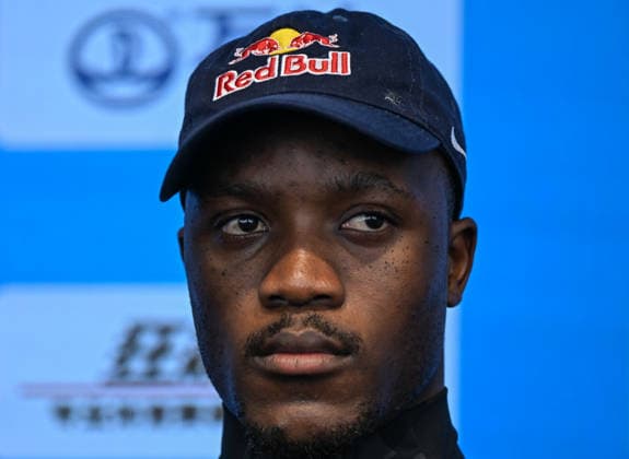 Wanda Diamond League Shanghai Keqiao 2026 - press conference, PK, Pressekonferenz SHAOXING, CHINA - MAY 15: Botswanan sprinting superstar Letsile Tebogo is seen at a press conference on the eve of the Yangtze River Delta Athletics Diamond Gala, the Shanghai Keqiao leg and opening meeting of the 2026 Wanda Diamond League circuit, at the China Textile City Sports Center in Keqiao, Shaoxing, Zhejiang province, China, on May 15, 2026. Shanghai China Copyright: xSTRx originalFilename:str-wandadia260515_nppZ7.jpg