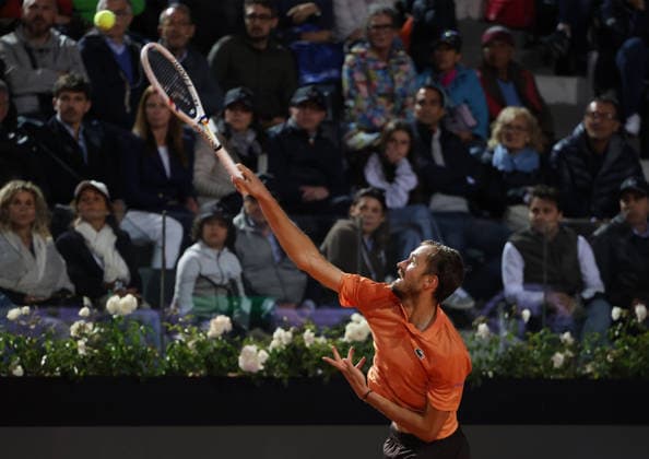 May 15, 2026, Rome, Lazio, Italy: DANIIL MEDVEDEV during the match against M. Landaluce of Spain in the quarter-finals of tennis tournament ATP, Tennis Herren 1000 Internazionali BNL Dâ€⠢Italia, Rome, Italy. Medvedev won 1:6, 6:4, 7:5. Tennis 2026, ATP Italian Open: Daniil Medvedev 1:6, 6:4, 7:5 - ZUMAc278 20260515_zsp_c278_015 Copyright: xMarcinxCholewinskix