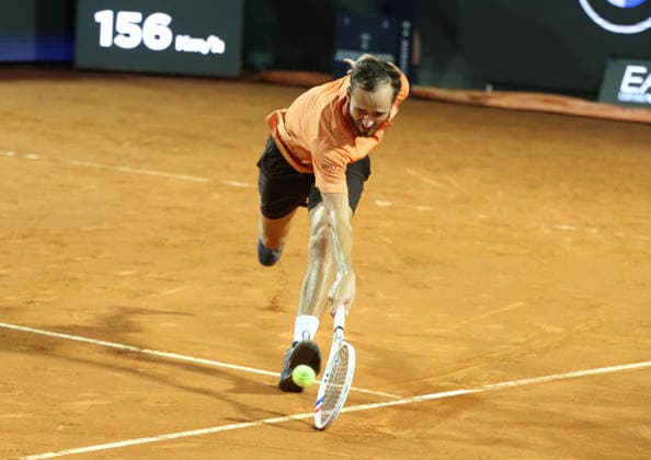 May 15, 2026, Rome, Lazio, Italy: DANIIL MEDVEDEV during the match against M. Landaluce of Spain in the quarter-finals of tennis tournament ATP, Tennis Herren 1000 Internazionali BNL Dâ€⠢Italia, Rome, Italy. Medvedev won 1:6, 6:4, 7:5. Tennis 2026, ATP Italian Open: Daniil Medvedev 1:6, 6:4, 7:5 - ZUMAc278 20260515_zsp_c278_019 Copyright: xMarcinxCholewinskix