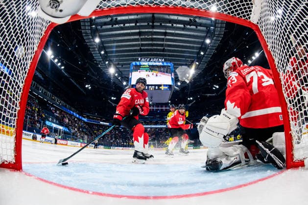 260515 Evan Bouchard and Jet Greaves of Canada during the 2026 IIHF Ice Hockey World Championship match between Canada and Sweden on May 15, 2026 in Fribourg Photo Jesper Zerman BILDBYRAN kod JZ JZ0714 ishockey ice hockey ishockey vm 2026 vm 2026 iihf world championship kanada canada sverige sweden bbeng  Copyright: JESPERxZERMAN BB260515JZ091