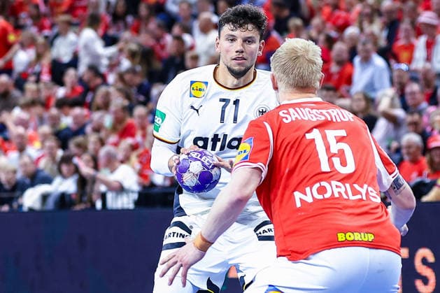 15 05 2026, xIAJx, handball, international match, test match, Denmark Germany, Royal Arena Copenhagen Marko Grgic Germany 71 Magnus Saugstrup Denmark 15 Denmark