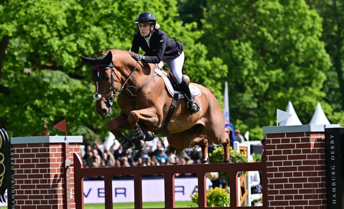 GER Al Shira aa German Show Jumping Dressage Derby Hamburg 15 05 2026, GER Al Shira aa German Show Jumping Dressage Derby Hamburg, Prize of the Dreame de CSI4 Al Shira aa Derby Tour 2 Qualifier for the German Show Jumping Derby in the picture Janne Friederike Meyer Zimmermann GER on Van Tastic nordphotoxGmbH xWitke nph00002