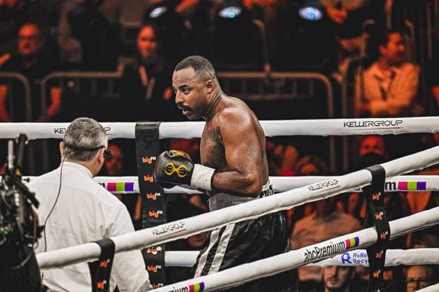At the Ringside Zone - Night of the Heavyweights in the SAP Arena Mannheim, Nelvie Tiafack met Mateus Munhoz The photo gallery shows intense scenes of the heavyweight duel, tough exchanges and emotional moments of a top-class boxing evening in front of thousands of spectators Ringside, 15 05 2026, Mannheim, SAP Arena Copyright: xspeedshotx