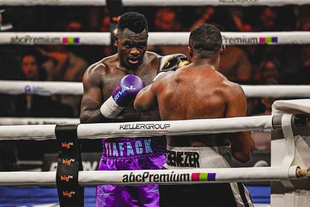 At the Ringside Zone - Night of the Heavyweights in the SAP Arena Mannheim, Nelvie Tiafack met Mateus Munhoz The photo gallery shows intense scenes of the heavyweight duel, tough exchanges and emotional moments of a top-class boxing evening in front of thousands of spectators Ringside, 15 05 2026, Mannheim, SAP Arena Copyright: xspeedshotx