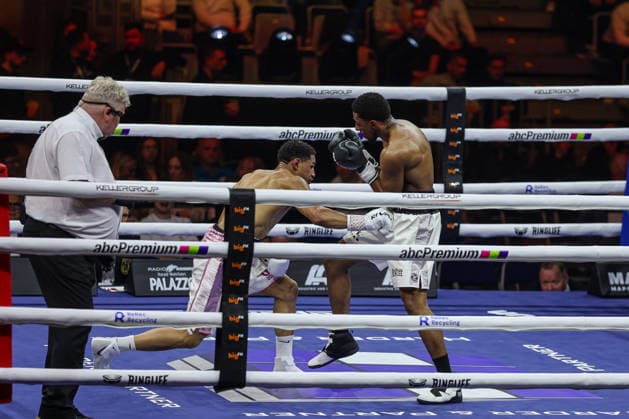 Oluwole Ciosek vs Shae Green at Ringside Series 2026 Night of Heavyweights on 15 05 26 at SAP Arena, Mannheim xamx Photo Alfio Marino Copyright: