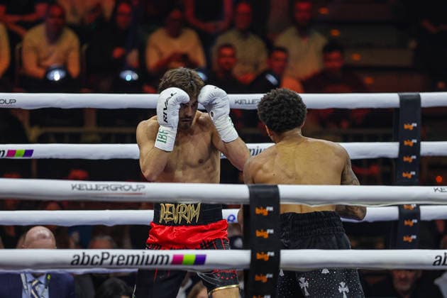 Devrim Gökduman vs Franklyn Dwomoh at Ringside Series 2026 Night of Heavyweights on 15 05 26 at SAP Arena, Mannheim xamx Photo Alfio Marino Copyright: