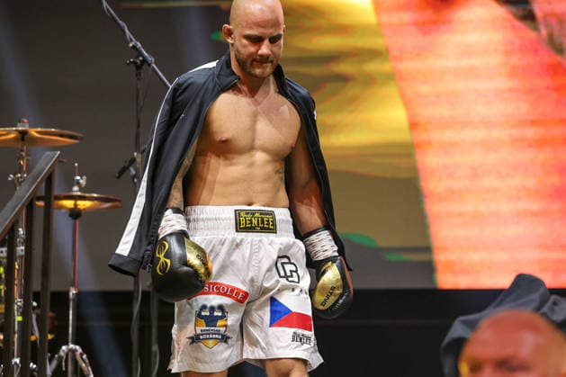 Patrick Fiala entering Edmon RInglife Avagyan vs Patrick Fiala at Ringside Series 2026 Night of Heavyweights on 15 05 26 at SAP Arena, Mannheim xamx Photo Alfio Marino Copyright: