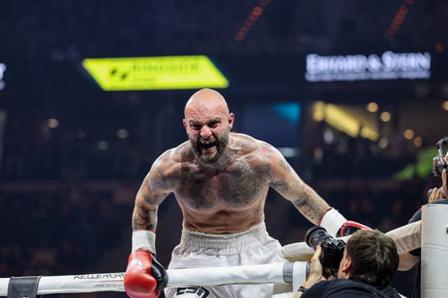 Joy at Edmon Avagyan after his victory Edmon RInglife Avagyan vs Patrick Fiala at the Ringside Series 2026 Night of Heavyweights on 15 05 26 in SAP Arena, Mannheim xamx Photo Alfio Marino Copyright: