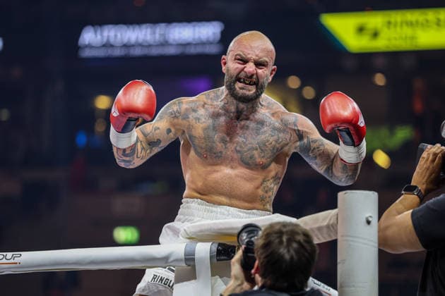 Joy at Edmon Avagyan after his victory Edmon RInglife Avagyan vs Patrick Fiala at the Ringside Series 2026 Night of Heavyweights on 15 05 26 in SAP Arena, Mannheim xamx Photo Alfio Marino Copyright:
