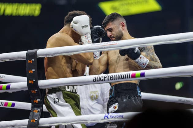 Alexander Okafor vs Elija Ülküseven at Ringside Series 2026 Night of Heavyweights on 15 05 26 at SAP Arena, Mannheim xamx Photo Alfio Marino Copyright: