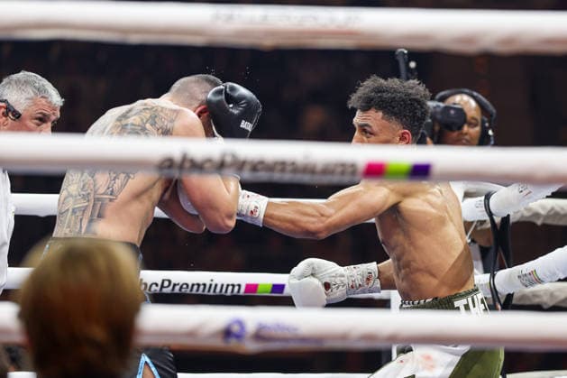 Alexander Okafor vs Elija Ülküseven at Ringside Series 2026 Night of Heavyweights on 15 05 26 at SAP Arena, Mannheim xamx Photo Alfio Marino Copyright: