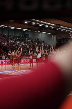 46ers Celebrating their Playoff Win - 2. Basketball- Bundesliga Pro A Playoff match between Giessen 46ers and Hakro Merlin?s Crailsheim at Sporthalle Giessen-OST. Copyright: xJuliaxKneisslx xSPPx Sportspressphoto_SPR147358