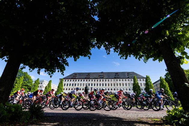 15 05 2026, GER, road bike, men women juniors, season 2025, 26 TMP Jugentour Kleine Friedensfahrt, 1 stage circuit race Residenzstadt Gotha On 3 competition days from 15 05 17 05 2026, almost 350 athletes from 7 countries competed in the categories Everyman, Beginner, U15m, U17w and U17m at the start of the 25th edition of the TMP Jugentour Kleine Friedensfahrt 2025 In addition to the individual time trial, there are 3 other stages to be completed in the Gotha district, organized by RSC Waltershausen Gotha e V Stage 1 was a circuit in Gotha, with the U15m having to complete 16.8km, the U17w 25.2km and the U17m 31.5km 99867 Gotha Schloss Friedenstein Historisc Thüringen Germany