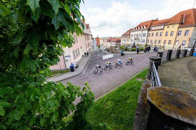 15 05 2026, GER, road bike, men women juniors, season 2025, 26 TMP Jugentour Kleine Friedensfahrt, 1 stage circuit race Residenzstadt Gotha On 3 competition days from 15 05 17 05 2026, almost 350 athletes from 7 countries competed in the categories Everyman, Beginner, U15m, U17w and U17m at the start of the 25th edition of the TMP Jugentour Kleine Friedensfahrt 2025 In addition to the individual time trial, there are 3 other stages to be completed in the Gotha district, organized by RSC Waltershausen Gotha e V Stage 1 was a circuit in Gotha, with the U15m having to complete 16.8km, the U17w 25.2km and the U17m 31.5km 99867 Gotha Schloss Friedenstein Historisc Thüringen Germany