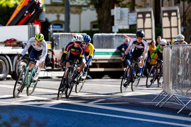 15 05 2026, GER, road bike, men women juniors, season 2025, 26 TMP Jugentour Kleine Friedensfahrt, 1 stage circuit race Residenzstadt Gotha On 3 competition days from 15 05 17 05 2026, almost 350 athletes from 7 countries competed in the categories Everyman, Beginner, U15m, U17w and U17m at the start of the 25th edition of the TMP Jugentour Kleine Friedensfahrt 2025 In addition to the individual time trial, there are 3 further stages to be completed in the Gotha district, organized by RSC Waltershausen Gotha e V Stage 1 was a circuit in Gotha, with the U15m having to complete 16.8km, the U17w 25.2km and the U17m 31.5km 99867 Gotha Schloss Friedenstein Historisc Thüringen Germany