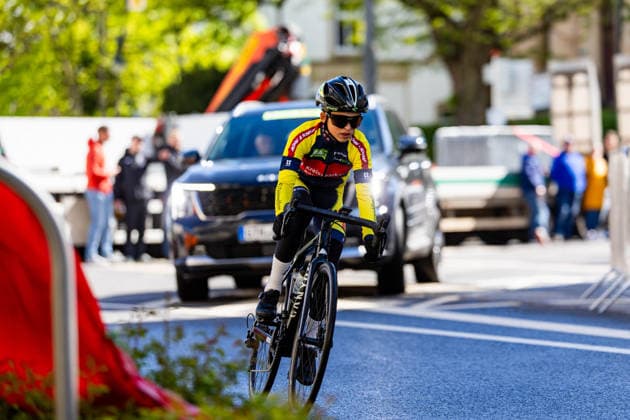 15 05 2026, GER, road bike, men women juniors, season 2025, 26 TMP Jugentour Kleine Friedensfahrt, 1 stage circuit race Residenzstadt Gotha On 3 competition days from 15 05 17 05 2026, almost 350 athletes from 7 countries competed in the categories Everyman, Beginner, U15m, U17w and U17m at the start of the 25th edition of the TMP Jugentour Kleine Friedensfahrt 2025 In addition to the individual time trial, there are 3 further stages to be completed in the Gotha district, organized by RSC Waltershausen Gotha e V Stage 1 was a circuit in Gotha, with the U15m having to complete 16.8km, the U17w 25.2km and the U17m 31.5km 99867 Gotha Schloss Friedenstein Historisc Thüringen Germany