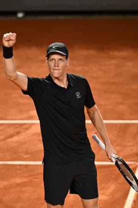 TENNIS - Internazionali di Tennis - Internazionali BNL d Italia Photo by IPA ABACAPRESS.COM84732525 - Jannik Sinner of Italy against Daniil Medvedev during the Internazionali BNL d Italia Day Eleven at Foro Italico on May 15, 2026 in Rome, Italy. Rome Italy  Copyright: xIPAxSport ABACAx