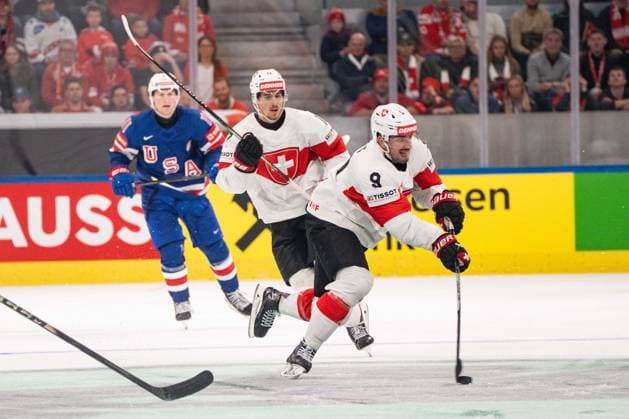 ZURICH, ZURICH - MAY 15: Damien Riat of Switzerland during the 2026 IIHF World Championship, WM, Weltmeisterschaft Group A match between Switzerland and USA at Swiss Life Arena on May 15, 2026 in Zurich, Zurich, Switzerland. Copyright: xLivioxBaeriswylx xSPPx Sportspressphoto_SPR147443