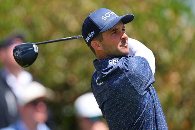 NEWTON SQUARE, PA - MAY 15: Denny McCarthy of the United States tees off at the first tee during Round 2 of the 2026 PGA, Golf Herren Championship on May 15, 2026 at Aronimink Golf Club in Newtown Square, Pennsylvania. (Photo by Rich Graessle Icon Sportswire) GOLF: MAY 15 PGA PGA Championship EDITORIAL USE ONLY Icon260515256712