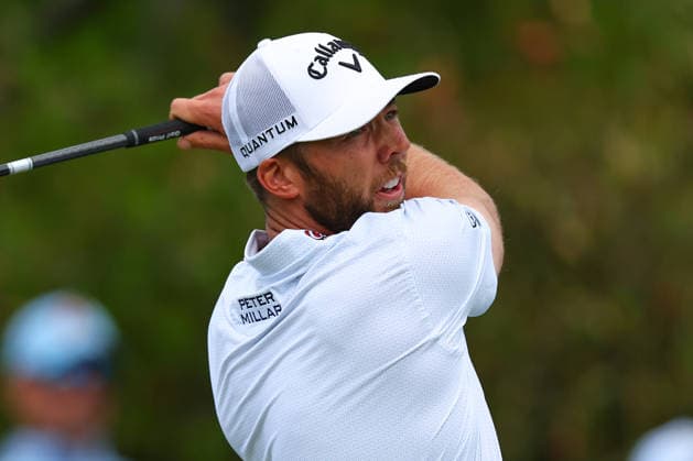 NEWTON SQUARE, PA - MAY 15: Sam Burns of the United States tees off at the first tee during Round 2 of the 2026 PGA, Golf Herren Championship on May 15, 2026 at Aronimink Golf Club in Newtown Square, Pennsylvania. (Photo by Rich Graessle Icon Sportswire) GOLF: MAY 15 PGA PGA Championship EDITORIAL USE ONLY Icon260515256932