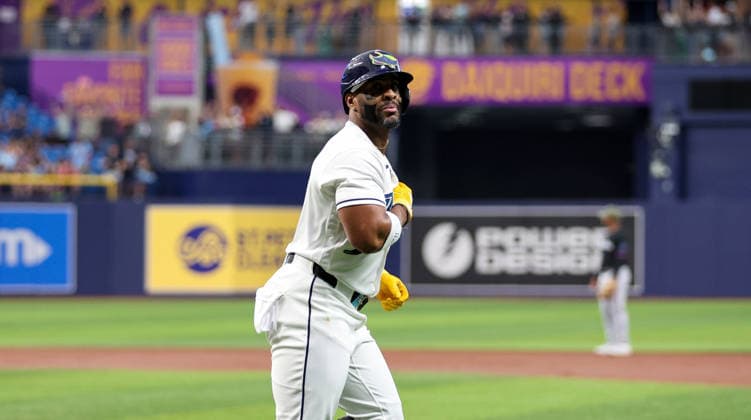 May 15, 2026, U.S.: Tampa Bay Rays designated hitter YANDY DoÂAZ (2) gestures to the Rays dugout after hitting a home run during the first inning against the Miami Marlins. The Tampa Bay Rays hosted the Miami Marlins at Tropicana Field in St. Petersburg, FL. U.S. - ZUMAm299 20260515_znp_m299_001 Copyright: xTaylorxMcFeex