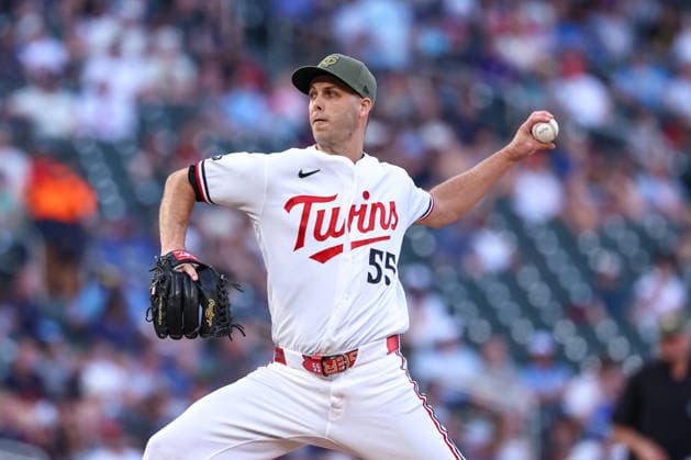 May 15th, 2026: Minnesota Twins pitcher Taylor Rogers (55) pitches in the seventh inning during a MLB, Baseball Herren, USA Baseball game between the Milwaukee Brewers and the Minnesota Twins at Target Field in Minneapolis, Minnesota. CSM MLB 2026: Brewers Vs Twins MAY 15  - ZUMAc04_ 20260515_zma_c04_039 Copyright: xStevenxGarciax