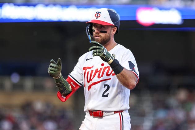 May 15th, 2026: Minnesota Twins first baseman Kody Clemens (2) celebrates a single in the seventh inning during a MLB, Baseball Herren, USA Baseball game between the Milwaukee Brewers and the Minnesota Twins at Target Field in Minneapolis, Minnesota. CSM Minneapolis USA - ZUMAc04_ 20260515_zma_c04_044 Copyright: xStevenxGarciax