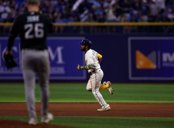 May 15, 2026, U.S.: Tampa Bay Rays center fielder CEDRIC MULLINS (31) rounds the bases after hitting a home run against the Miami Marlins. The Tampa Bay Rays hosted the Miami Marlins at Tropicana Field in St. Petersburg, FL. MLB, Baseball Herren, USA 2026: Miami Marlins 2:7 Tampa Bay Rays  - ZUMAm299 20260515_znp_m299_029 Copyright: xTaylorxMcFeex