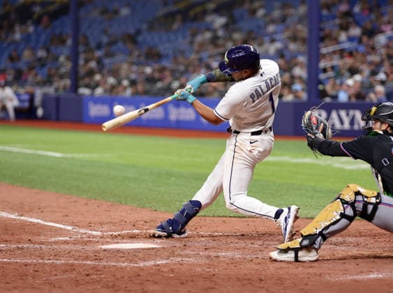 May 15, 2026, U.S.: Tampa Bay Rays second baseman RICHIE PALACIOS (1) hits the ball in a game against the Miami Marlins. The Tampa Bay Rays hosted the Miami Marlins at Tropicana Field in St. Petersburg, FL. U.S. - ZUMAm299 20260515_znp_m299_013 Copyright: xTaylorxMcFeex