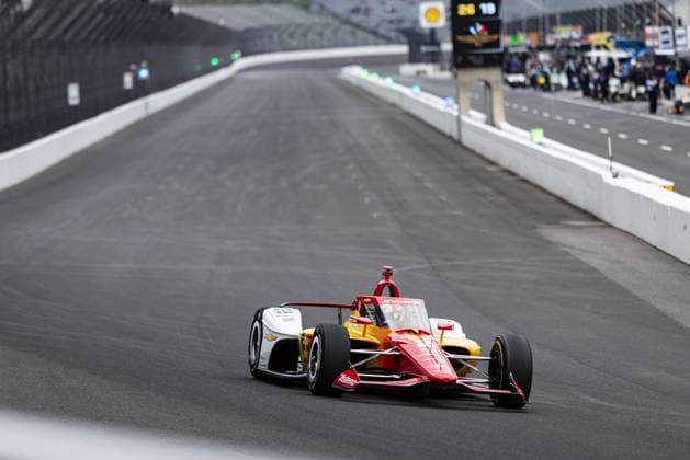 May 15, 2026, Speedway, Indiana, USA: JOSEF NEWGARDEN, driver of the No. 2 Chevrolet for Team Penske, drives into Turn 1 during Fast Friday of the 110th Indianapolis 500 at Indianapolis Motor Speedway. Speedway USA - ZUMAw173 20260515_zsp_w173_031 Copyright: xLukexWelshx