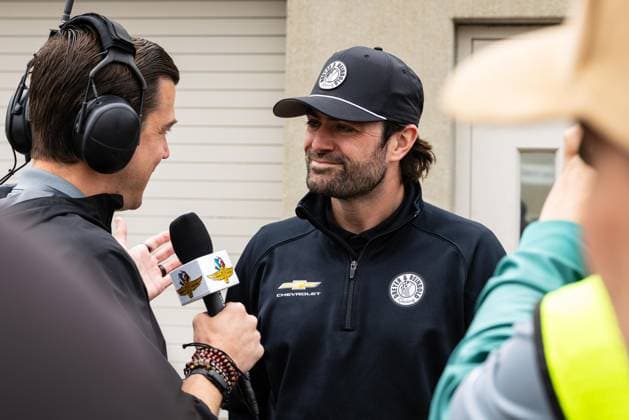 May 15, 2026, Speedway, Indiana, USA: JACK HARVEY, driver of the No. 24 Chevrolet for Dreyer & Reinbold Racing, talks to the Indianapolis Motor Speedway media during Fast Friday of the 110th Indianapolis 500 at Indianapolis Motor Speedway. Speedway USA - ZUMAw173 20260515_zsp_w173_063 Copyright: xLukexWelshx