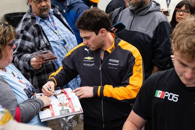 May 15, 2026, Speedway, Indiana, USA: PATO O WARD, driver of the No. 5 Chevrolet for Arrow McLaren, signs autographs during Fast Friday of the 110th Indianapolis 500 at Indianapolis Motor Speedway. Speedway USA - ZUMAw173 20260515_zsp_w173_064 Copyright: xLukexWelshx