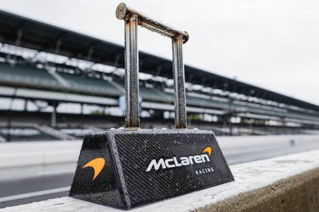 May 15, 2026, Speedway, Indiana, USA: Pit equipment for Arrow McLaren in the NTT IndyCar, Indy Car, IRL, USA Series is placed on pit wall during Fast Friday of the 110th Indianapolis 500 at Indianapolis Motor Speedway. Speedway USA - ZUMAw173 20260515_zsp_w173_070 Copyright: xLukexWelshx