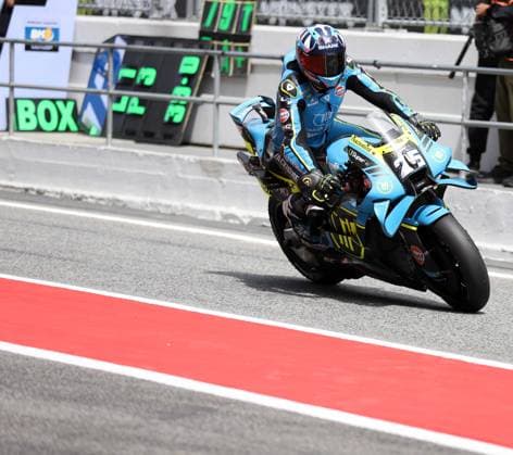 May 15, 2026, Sabadell, Barcelona, Spain: Montmelo Spain May 15, 2026 Raul Fernandez (25 ESP Trackhouse ) during race at the MotoGP Catalonia Grand Prix 2025 in Montmelo Spain on 15 September 2026 Sabadell Spain - ZUMAu50_ 20260515_zsp_u50_065 Copyright: xXavixUrgelesx