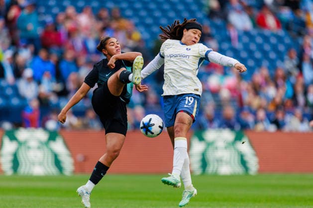 May 15, 2026, Seattle, Washington, USA: NY Gotham FC Defender MANDY FREEMAN ( 22) and Seattle Reign FC Forward MIA FISHEL (19) in action during a NWSL 2026 regular season game between Seattle Reign FC and NY Gotham FC at Lumen Field in Seattle on May 15, 2026. Gotham FC won 2:0. Seattle USA - ZUMAw150 20260515_zsp_w150_011 Copyright: xJasonxWangx