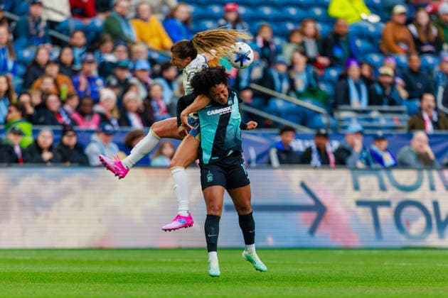 May 15, 2026, Seattle, Washington, USA: Seattle Reign FC Defender SOFIA HUERTA (11) and NY Gotham FC Midfielder JAEDYN SHAW ( 10) in action during a NWSL 2026 regular season game between Seattle Reign FC and NY Gotham FC at Lumen Field in Seattle on May 15, 2026. Gotham FC won 2:0. Seattle USA - ZUMAw150 20260515_zsp_w150_013 Copyright: xJasonxWangx
