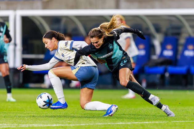 May 15, 2026, Seattle, Washington, USA: NY Gotham FC Forward KATIE LAMPSON ( 28) and JORDYN BUGG in action during a NWSL 2026 regular season game between Seattle Reign FC and NY Gotham FC at Lumen Field in Seattle on May 15, 2026. Gotham FC won 2:0. Seattle USA - ZUMAw150 20260515_zsp_w150_039 Copyright: xJasonxWangx