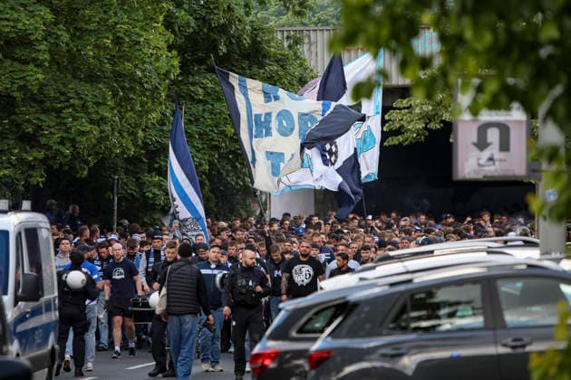 16 05 2026, GER, Football, Men, 3 Liga, Season 2025 2026, MSV Duisburg Viktoria Köln the fan march of MSV Duisburg before the match Duisburg schauinsland reisen Arena Nordrhein Westfalen Germany Copyright: xAdrianxSchlüterx