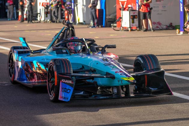 Monaco EPrix Round 9 Dan Ticktum of Great Britain driving the (33) CUPRA KIRO Porsche 99X Electric WCG3 in the pitlane to start Free Practice 1 of the Monaco E-Prix Round 9 at Circuit de Monaco, Monte Carlo 16 05 2026 UK Newspapers OUT Copyright: xNickxEmmersonx FIL-23438-0003