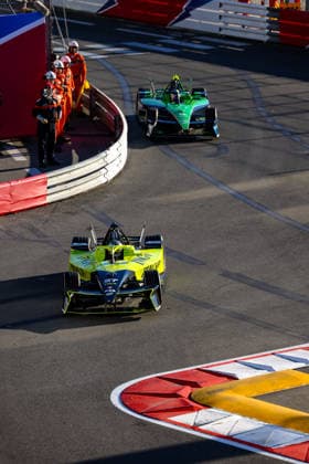 Jake Dennis Andretti Formula E, 27 first free practice Free Practice 1, ABB FIA Formula E World Championship, Monaco e Prix 2026, Monte Carlo, Season 12 2025 26, Round 9, 16 05 2026, ABB FIA Formula E World Championship, Monaco e Prix 2026, Monte Carlo, Season 12 2025 26, Round 9, 16 05 2026 Monte Carlo Copyright: xEibner-Pressefoto LauraxRoemerx EP_LRR