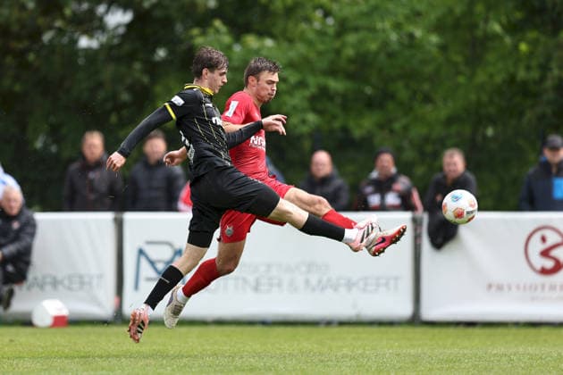 16 05 2026, Men, Soccer, Season 2025 2026, Regionalliga Bayern, 34 Matchday TSV Aubstadt SpVgg Bayreuth Lenn Greißinger 14, SpVgg Bayreuth and Max Grimm 9, TSV Aubstadt Sulzfeld Schulstadion Aubstadt NGN Arena Bayern Germany