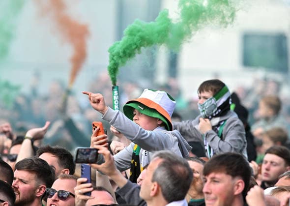 Celtic fans at Celtic Park Celtic v Heart of Midlothian, William Hill Scottish Premiership, Football, Celtic Park, Glasgow, Scotland, UK - 16 May 2026Glasgow Celtic Park United Kingdom EDITORIAL USE ONLY No use with unauthorised audio, video, data, fixture lists, club league logos or live services. Online in-match use limited to 120 images, no video emulation. No use in betting, games or single club league player publications.  Copyright: xMarkxRunnacles Shutterstockx 16876830ae